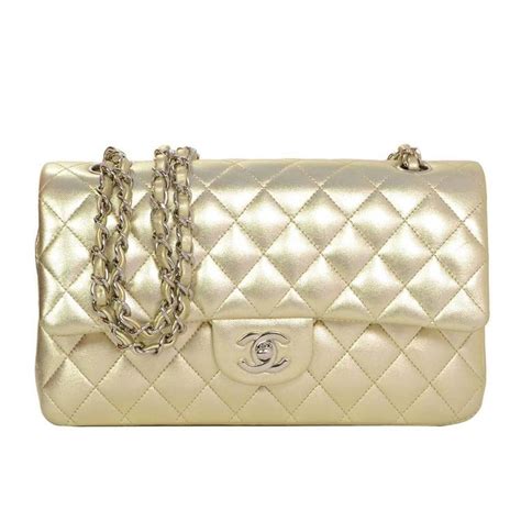 chanel bag gold or silver hardware|chanel quilted bag gold chain.